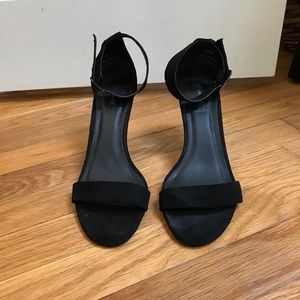 Black strappy low heel sandals